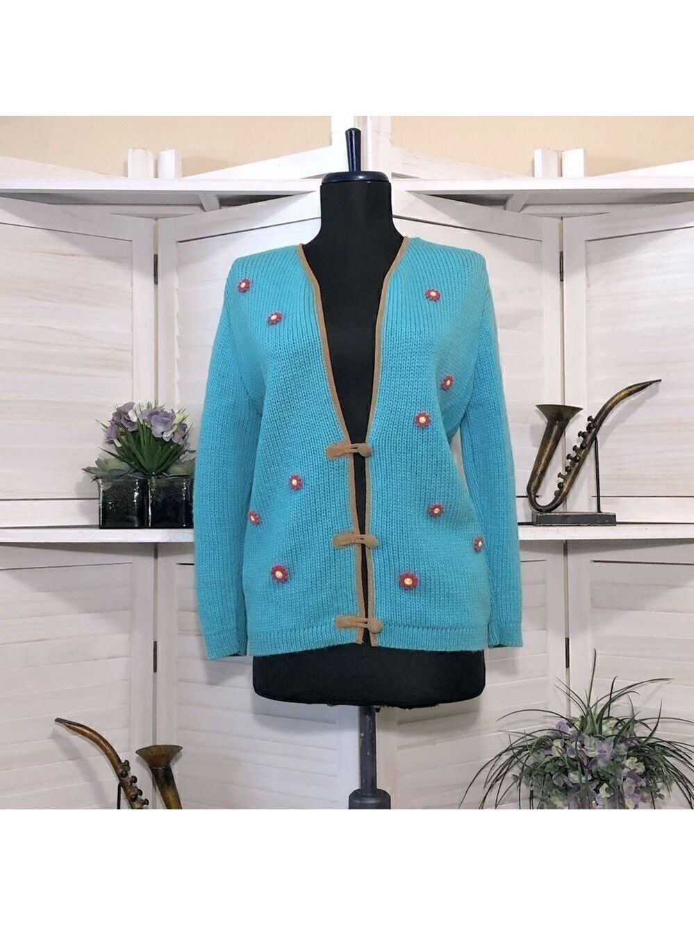 Vintage 70s 80s Cardigan Pink Daisies fairy festival cottage granny Teal Blue M